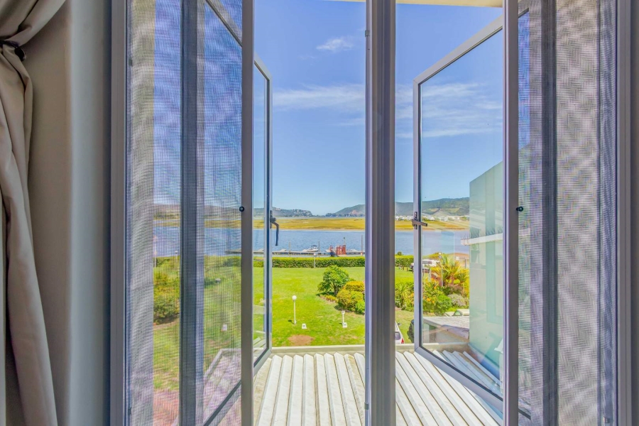 3 Bedroom Property for Sale in Costa Sarda Western Cape